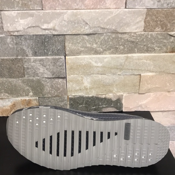 PUMA Tsugi Netfit Evoknit Camo Sneaker - Picture 15 of 15